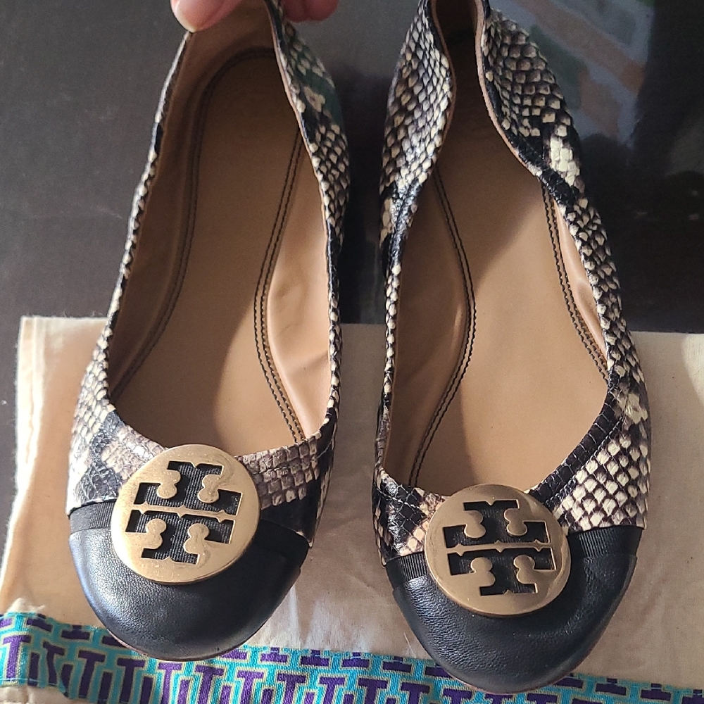 Tory Burch Black and Cream Snake Print Flats